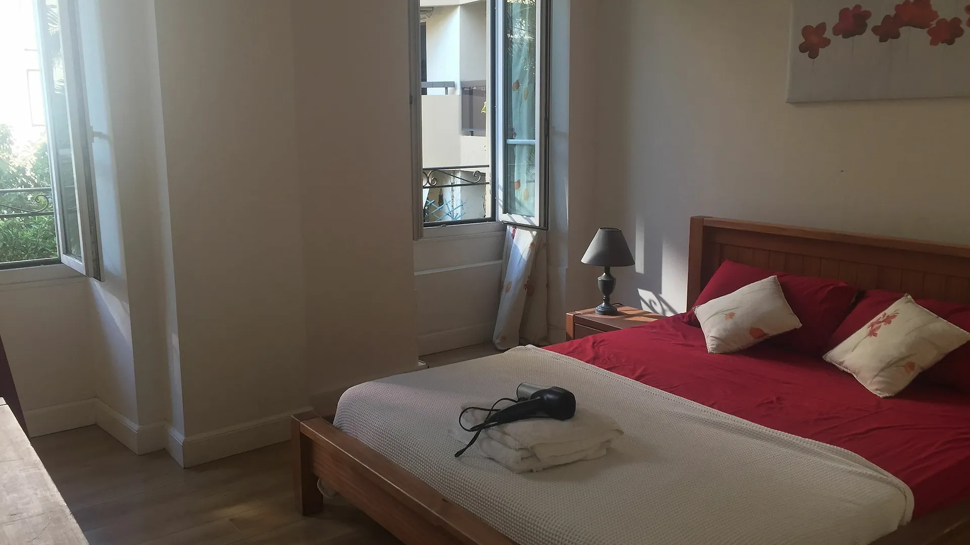 Stay In The Heart Of Nice